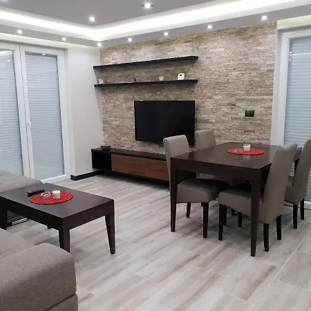 Divcibare Golden Luxx Apartman 公寓 *